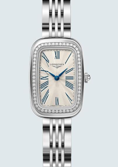 The best Longines watches knockoff have all steel watch bodies that look glossy and gentle. 