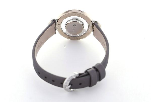 The fine replica Chopard Happy Diamonds 209180-1001 watches have black alligator leather straps.
